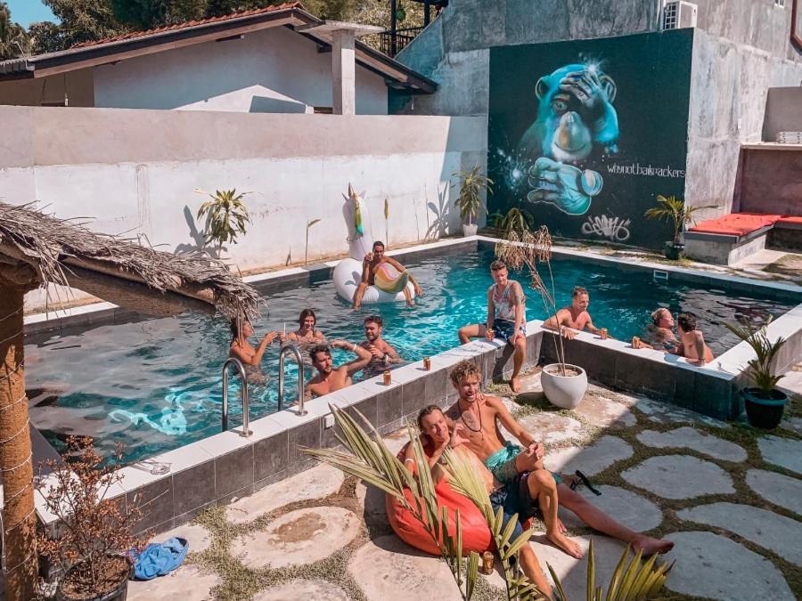 Why Not Backpackers Mirissa Exterior photo